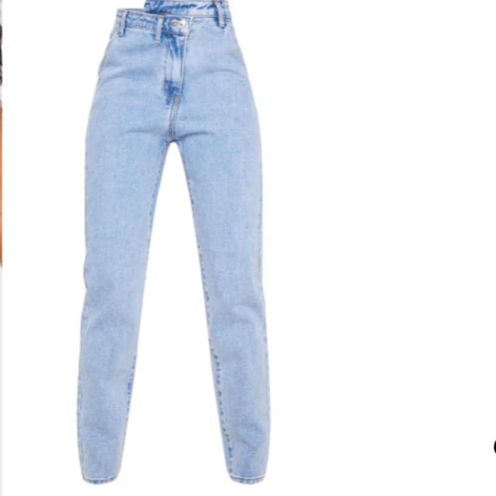 Pretty little thing blue jeans